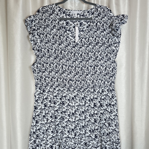Baltic Born Women's Floral Navy Petal Smocked Ruffle Midi Dress Size 3X New - Picture 6 of 16